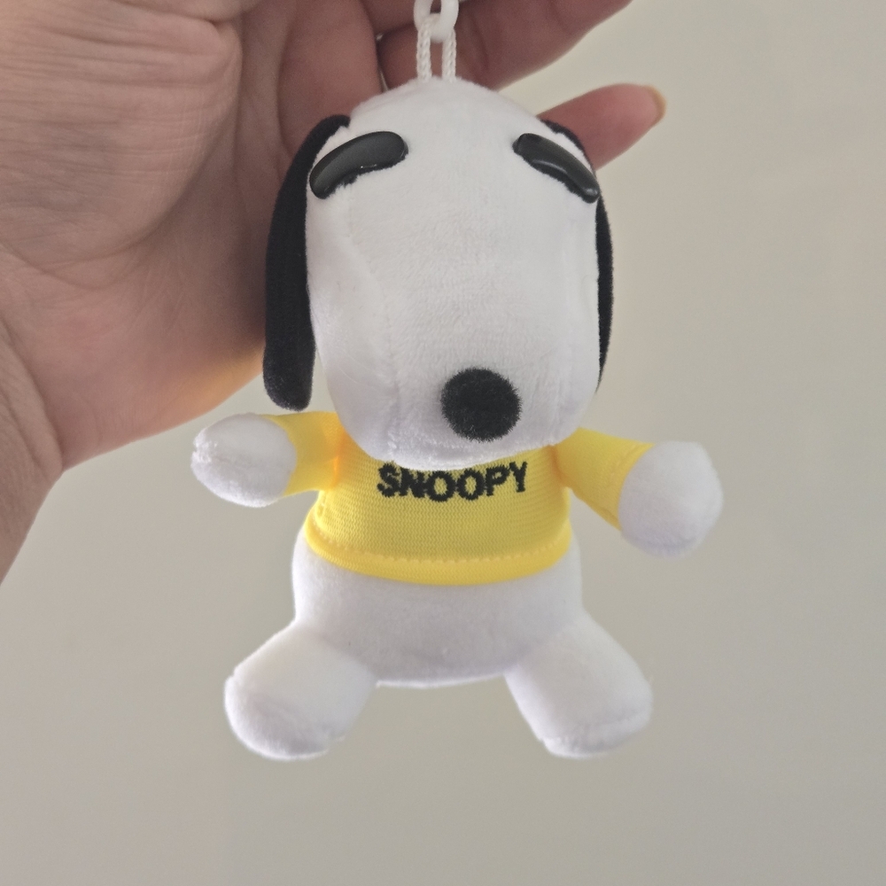 Peanuts: Snoopy Plush Bag Charm in White and Yellow